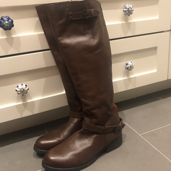Steve Madden Brown “Zerge” Tall Riding Boots - Picture 2 of 4